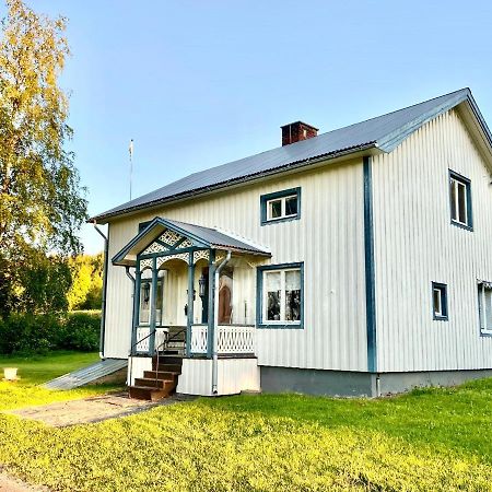 Vildmarksgard Lillviken Strömsund Esterno foto